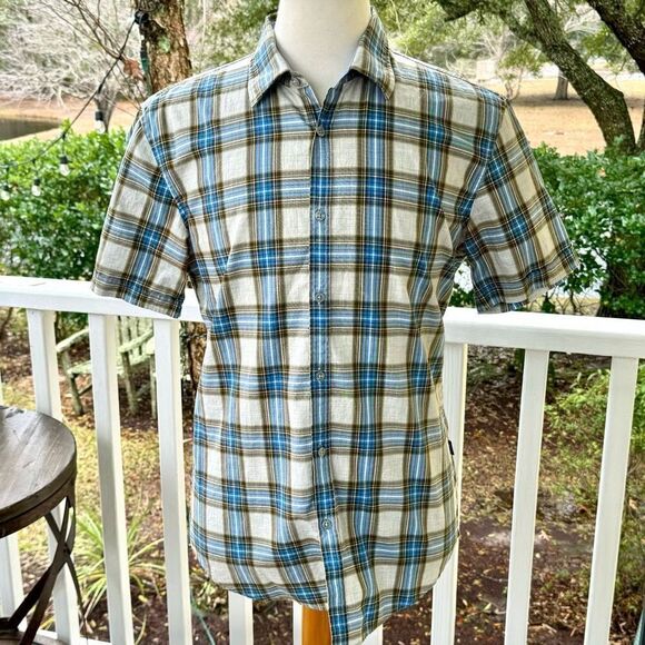 Hugo Boss Lightweight Short Sleeve Plaid Cotton Button Up Shirt. Size Large. - Picture 1 of 11
